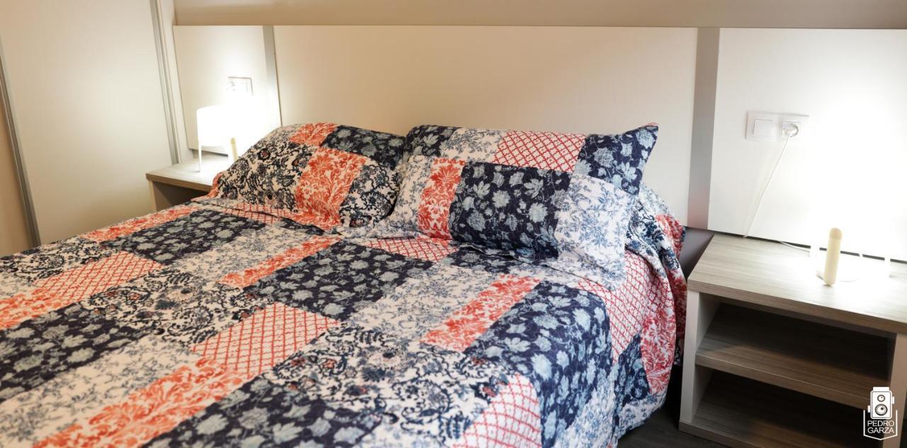 Dpcristal City Apartments Sarria Εξωτερικό φωτογραφία